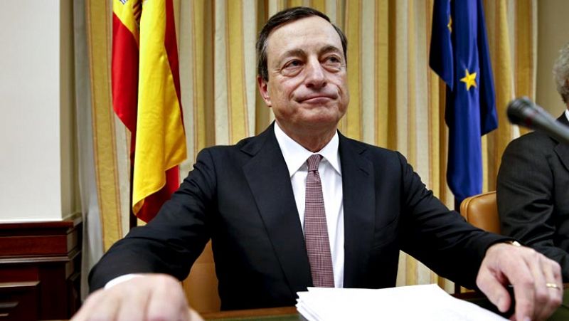 Draghi dice que "España va por el buen camino" y reconoce los "esfuerzos" de los españoles