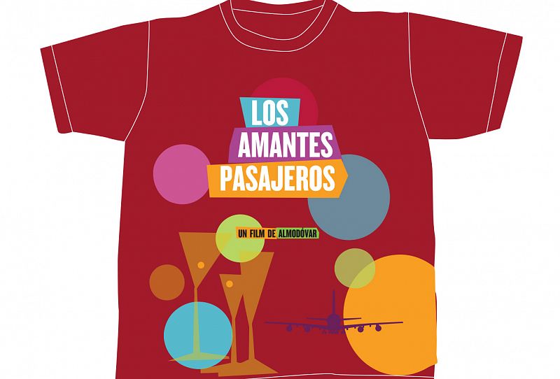 Dinos tu frase favorita de Almodóvar y llévate una camiseta de 'Los amantes pasajeros'