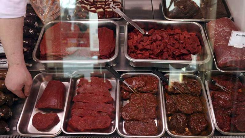 España realizará 150 test para analizar posibles casos de carne equina en productos vacunos