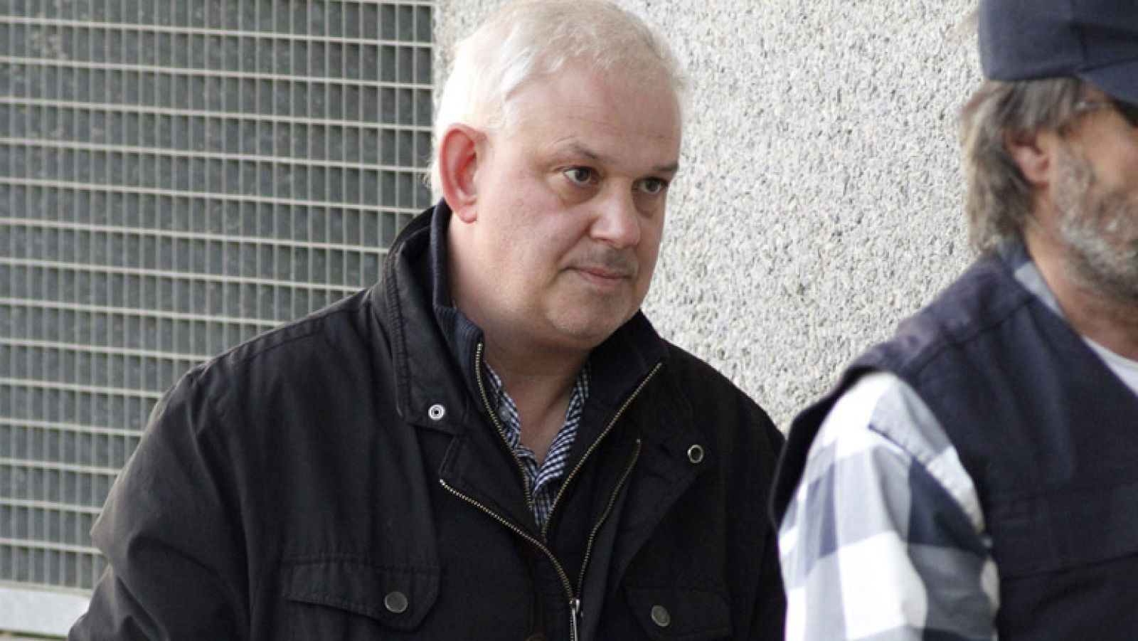 En libertad el alcalde de Sant Hilari y prisión para el administrador de GRS por el caso Pokemon - Informativo 24h | Ver