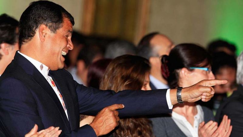 Rafael Correa, reelegido presidente de Ecuador
