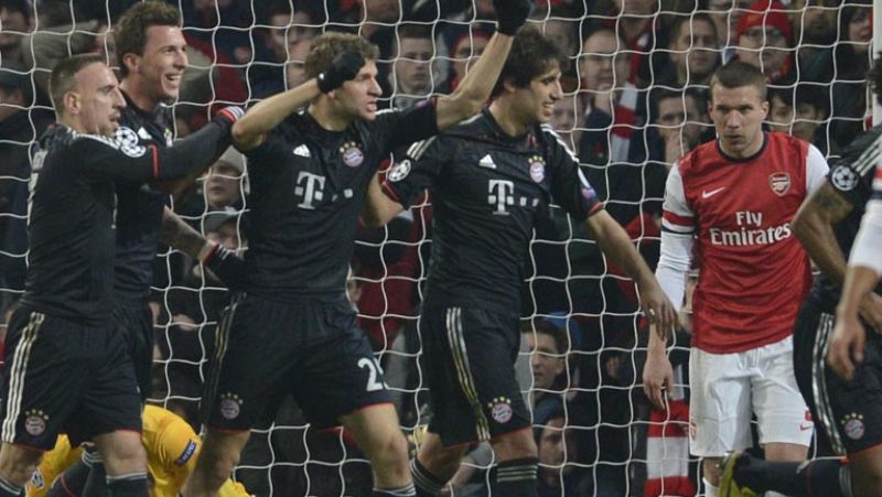 El Bayern ya mira a los cuartos de final tras imponer su ley al Arsenal