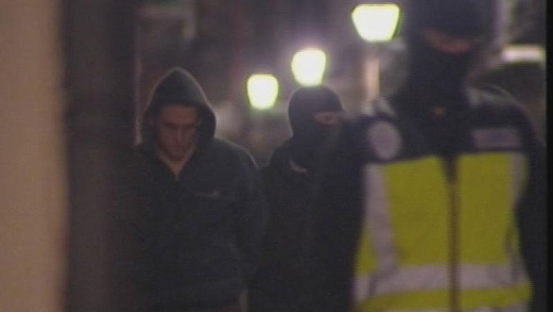 Detenidos en Francia dos presuntos miembros de ETA en un coche robado, uno de ellos armado