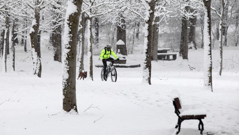 La ola de frío y nieve persiste y pone en alerta a 26 provincias