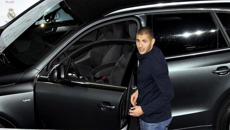Benzema, cazado a 216 kilómetros por hora