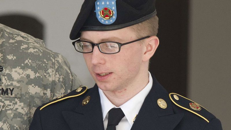 El soldado Manning confiesa que filtró datos a Wikileaks para mostrar los abusos militares