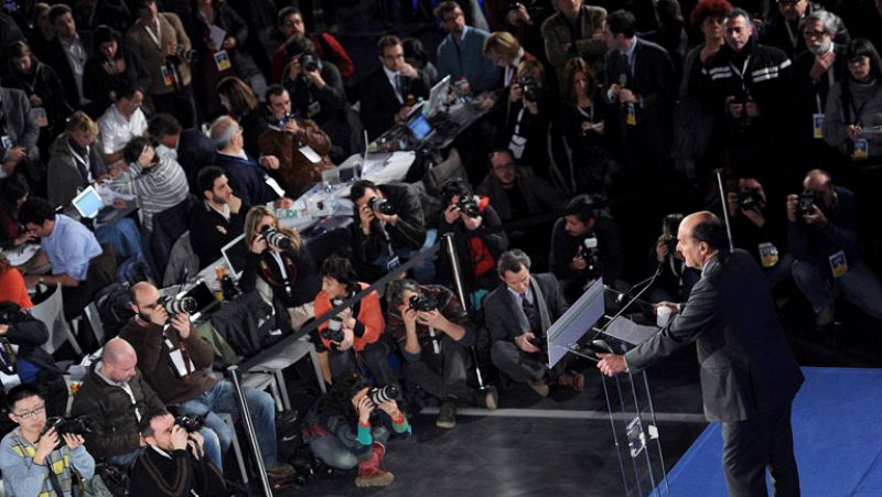 Bersani descarta la idea de una gran coalición con el centroderecha de Berlusconi