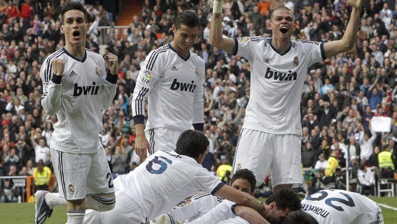 El Madrid se impone en el 'clásico' de la siesta