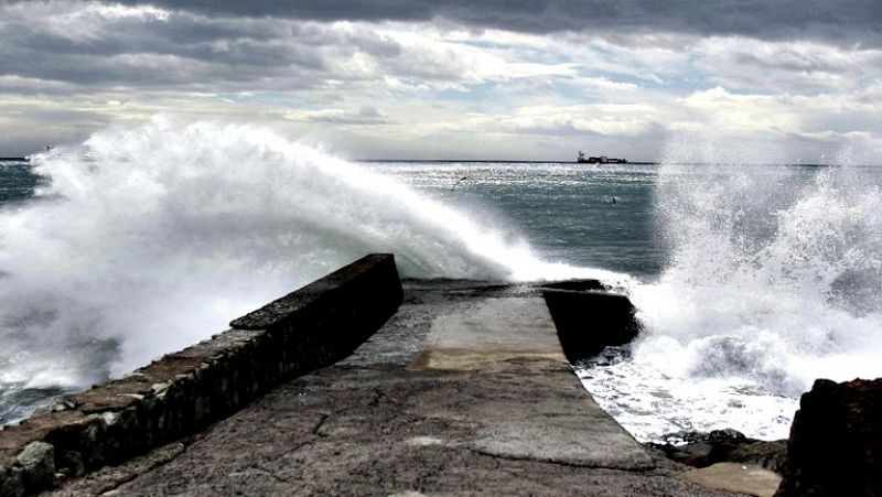 El temporal de viento en Canarias se cobra la vida de una senderista alemana