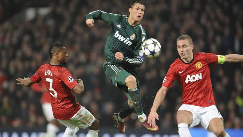 Cristiano vuelve a aparecer para llevar al Madrid a cuartos de la Champions