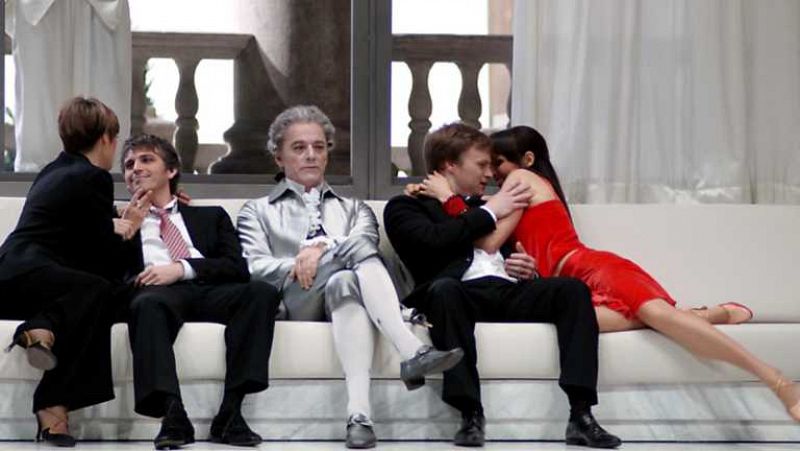 El director Michael Haneke presenta la ópera 'Così fan tutte', de W. A. Mozart, en el Teatro Real