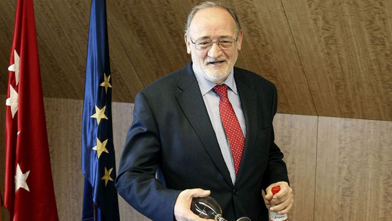 Los sindicatos posponen al miércoles la respuesta sobre el plan de mediador de Iberia