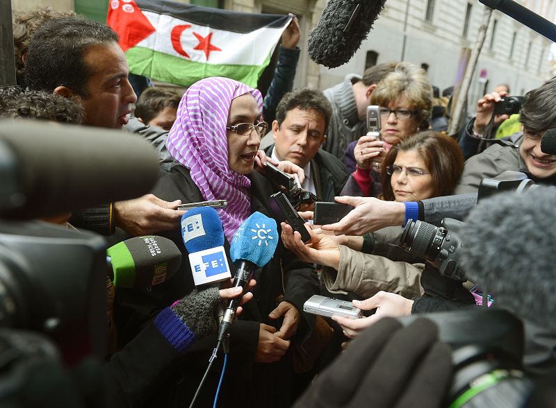 Aminatu Haidar denuncia torturas y secuestros "sistemáticos" de Marruecos contra los saharauis