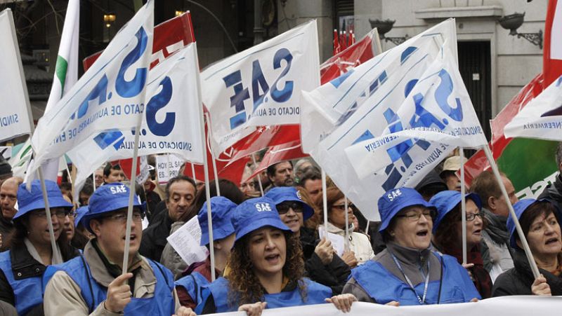 Varios miles de personas marchan en Madrid contra la privatización sanitaria