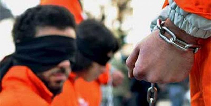 En huelga de hambre 24 prisioneros de Guantánamo por las inspecciones de los guardias