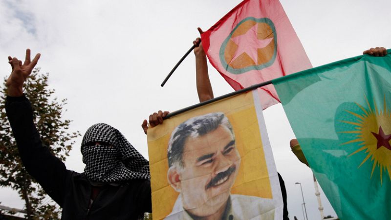 El líder del PKK, Abdulá Ocalan, llama a la guerrilla kurda a dejar las armas