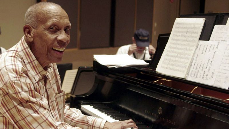 Muere el pianista cubano Bebo Valdés a los 94 años en Suecia