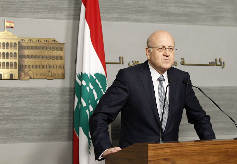 Dimite el primer ministro libanés Nayib Mikati