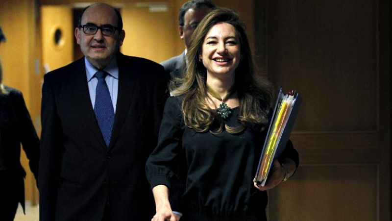 El Gobierno eleva el déficit público de 2012 del 6,74% al 6,98% obligado por Bruselas