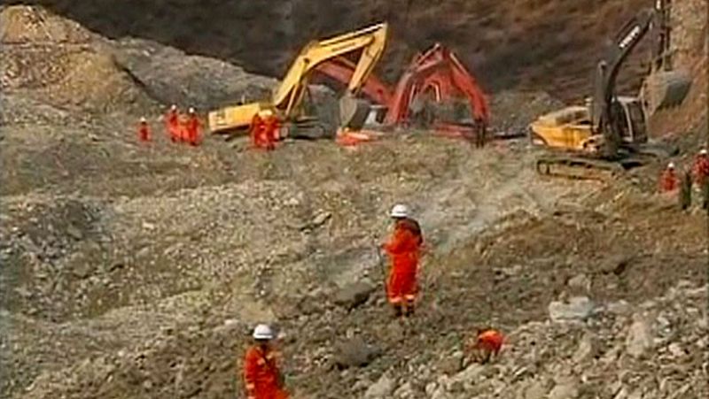 Al menos 28 muertos en una explosión en una mina de carbón en China