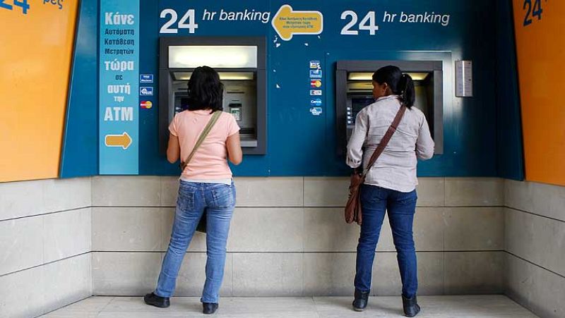 Anastasiadis anuncia un paquete urgente de medidas para reactivar la economía chipriota