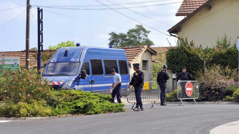 Comienza el juicio a los etarras acusados por el asesinato de dos guardias civiles en Capbreton