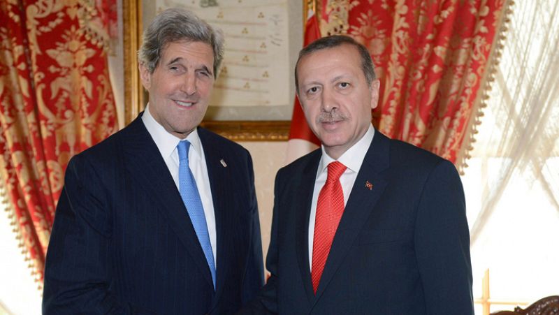 Kerry deja la puerta abierta a negociar con Irán pero advierte: el proceso no es "interminable"