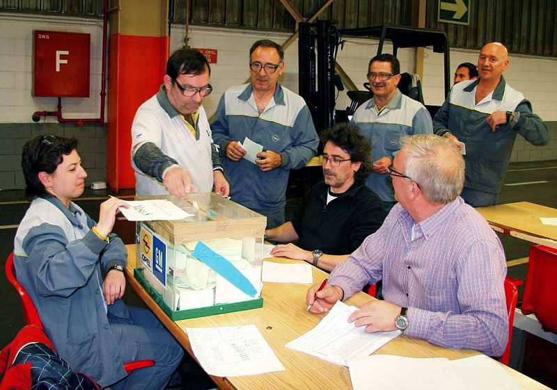 La plantilla de General Motors en Figueruelas respalda el preacuerdo sobre el convenio colectivo