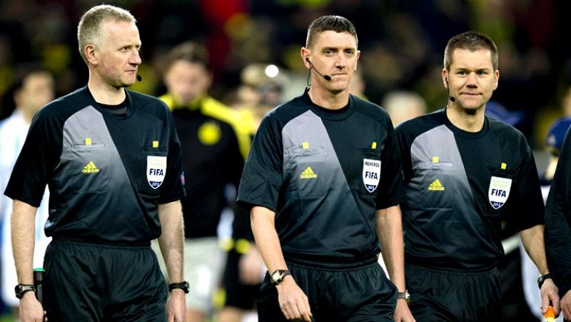 El Málaga presentará una queja oficial a la UEFA por el arbitraje en Dortmund