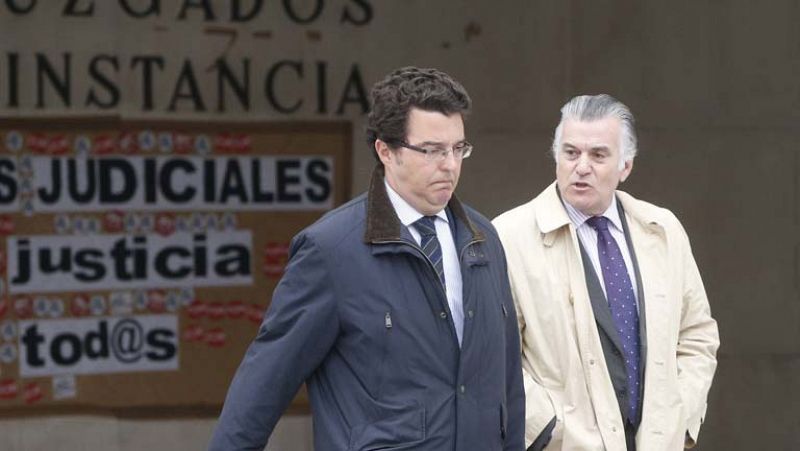 El PSOE exige al PP que explique sus cuentas y los 'populares' dicen que su financiación es legal