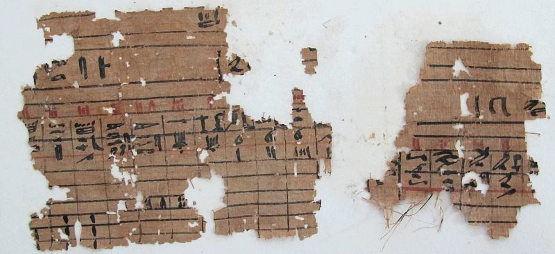 Descubren en Egipto un puerto histórico con los papiros más antiguos hallados nunca