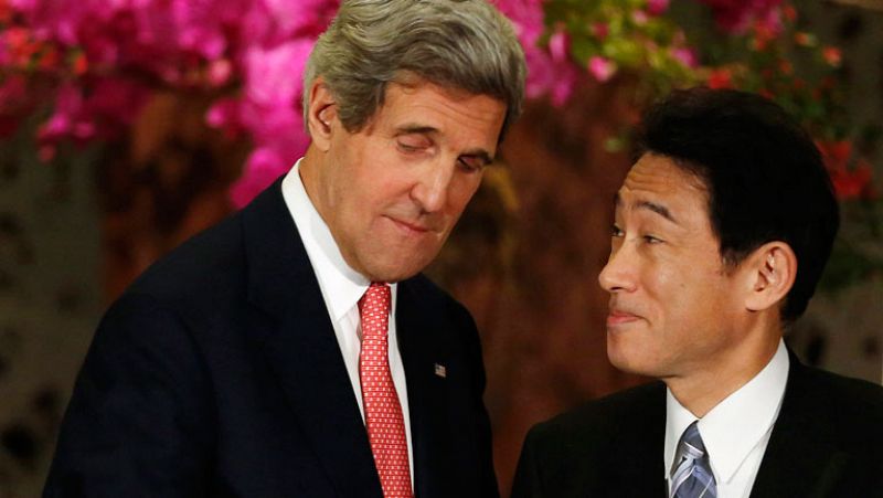 Kerry: "EE.UU. hará lo necesario para defender a Japón y Corea del Sur"