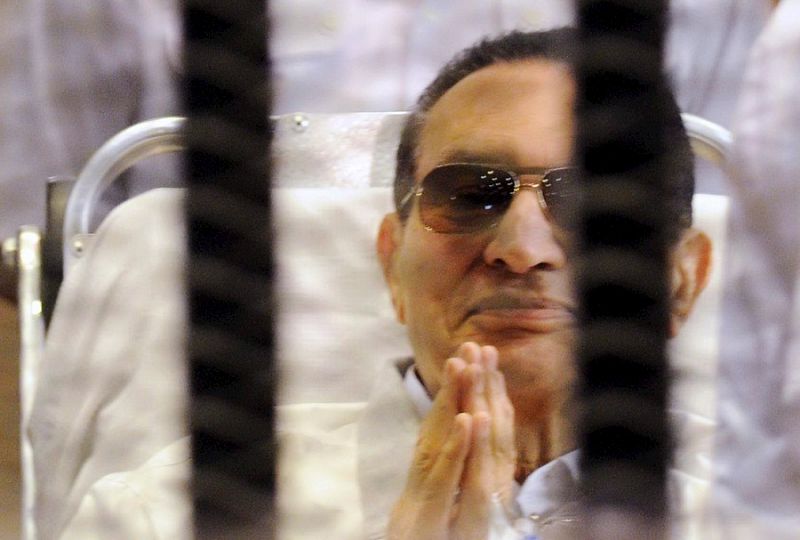 Libertad provisional para Mubarak por la muerte de manifestantes pero seguirá detenido
