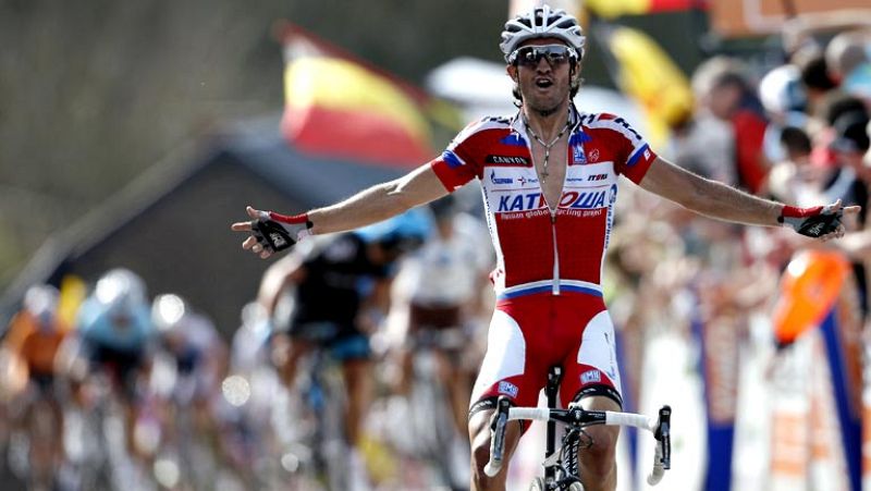 Dani Moreno triunfa en la Flecha Valona