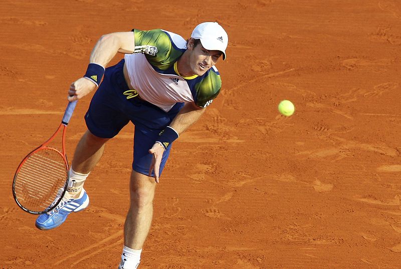 Djokovic vuelve a ganar remontando; Andy Murray y Tomas Berdych, fuera de Montecarlo