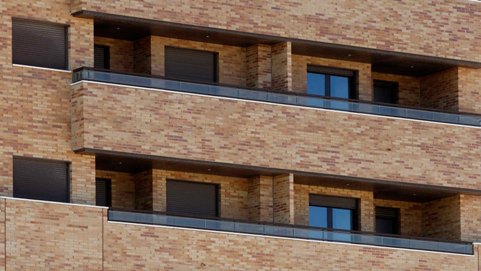 España tenía 3,4 millones de viviendas vacías en noviembre de 2011, el 13,7% del total | Ver