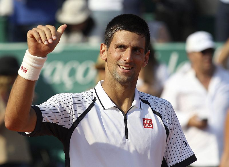 Djokovic doblega a Nieminen y pasa a 'semis'; Tsonga jugará contra Nadal