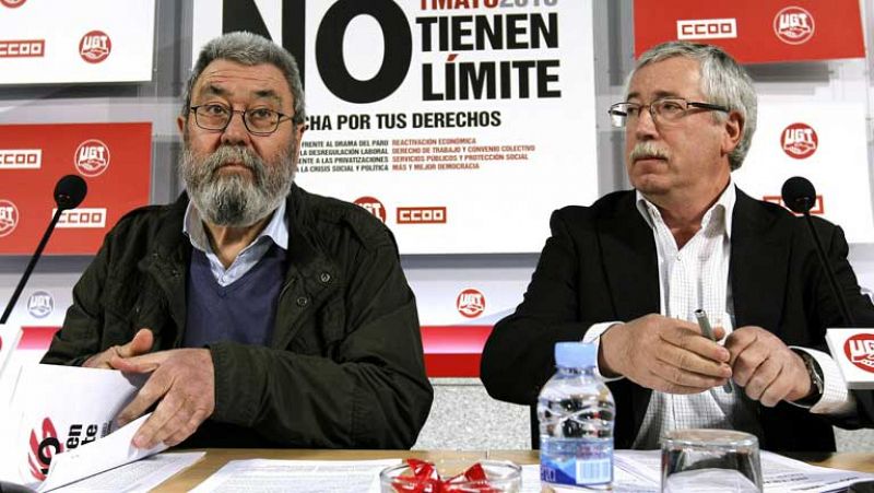 Báñez dice a los sindicatos que no se tocarán ni pensiones ni desempleo en el plan de reformas