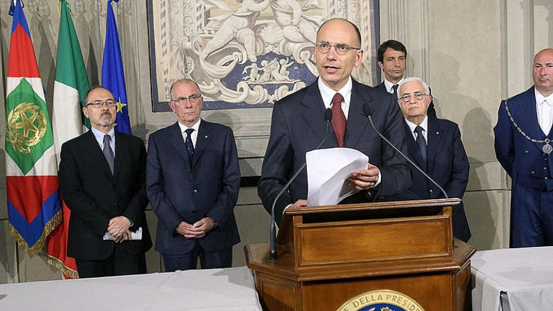 Letta logra formar gobierno en Italia y presenta su lista de ministros a Napolitano