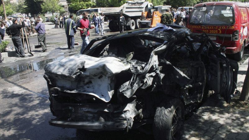 Otro coche bomba en el centro de Damasco causa al menos 13 muertos