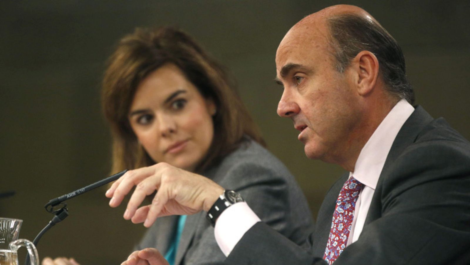 La nueva ley de cajas de ahorro no fija un plazo para que se conviertan en fundaciones bancarias | Ver