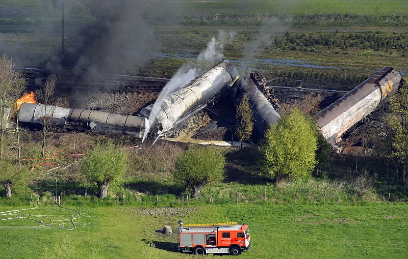 Un muerto y 17 heridos en el accidente de un tren de mercancías en Bélgica