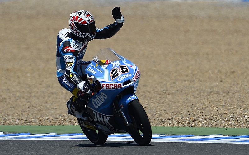 Maverick Viñales gana la accidentada carrera de Moto3
