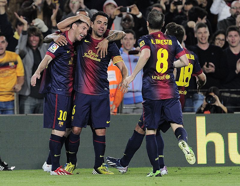 Messi endereza el rumbo del Barça hacia la Liga
