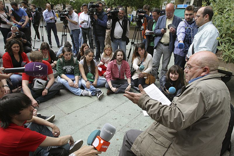 El hermano de Wert defiende la creación de plataformas para debatir el futuro de la educación