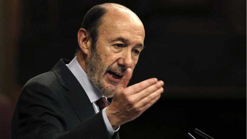 La oposición exige en bloque un "gran acuerdo" a Rajoy, que solo ofrece pactos "puntuales"