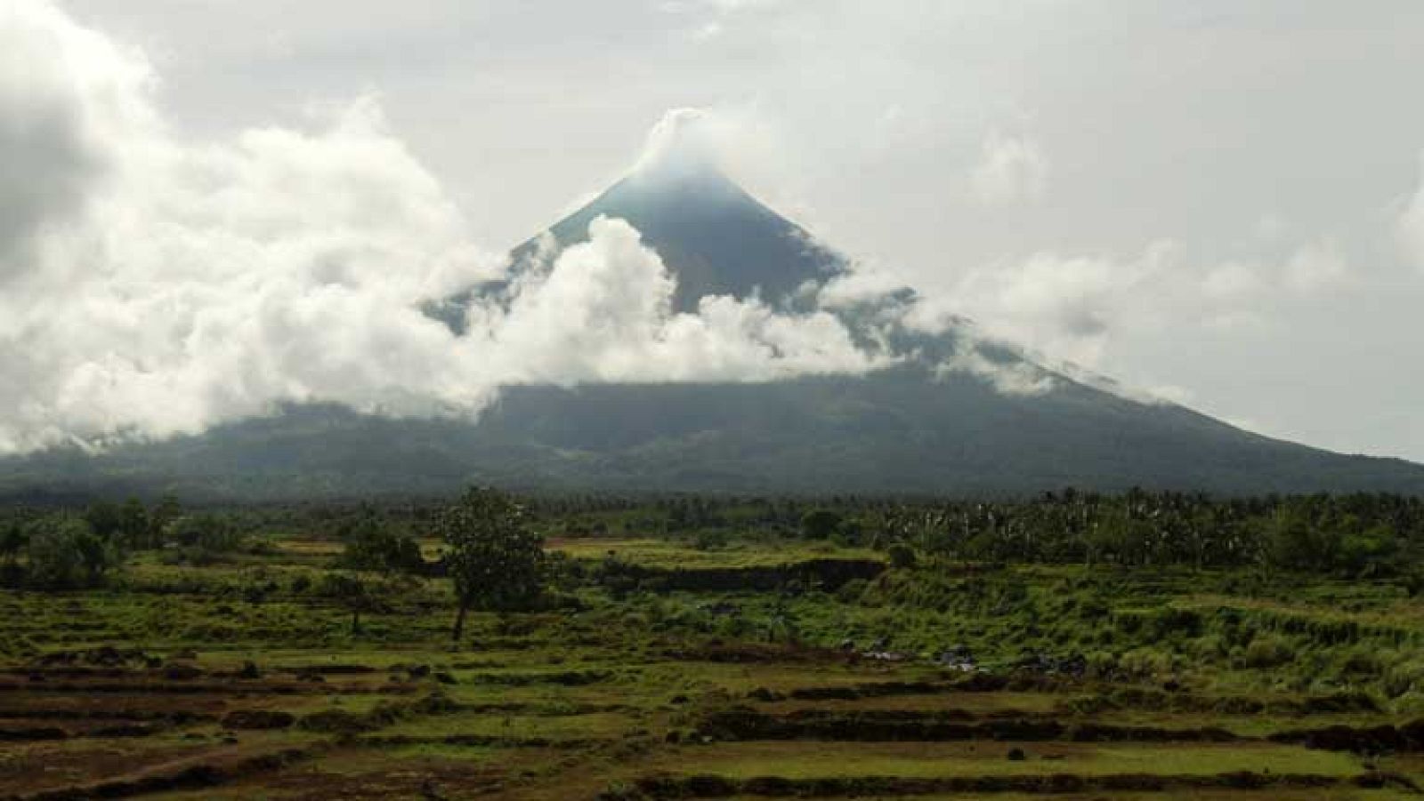 Una joven navarra fallece en un volcán de Filipinas