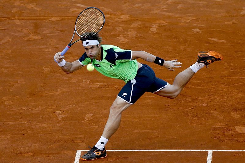 Ferrer debuta con triunfo en Madrid y se sitúa en octavos