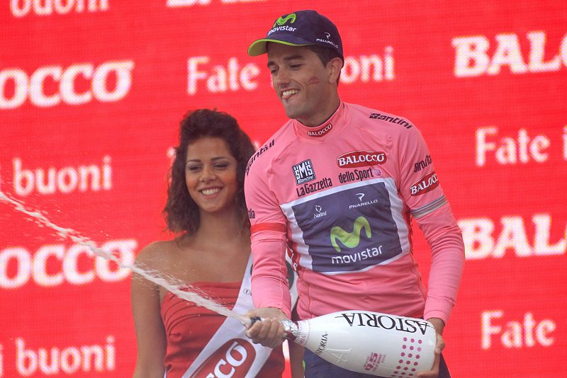 Beñat Intxausti se coloca líder del Giro en un día calamitoso para Wiggins