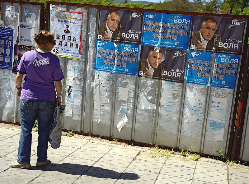 Elecciones en Bulgaria: se vende el voto por 50 euros o el pago de facturas de luz y agua
